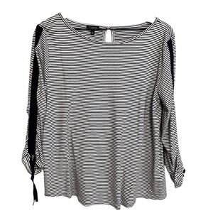 Talbot’s Ladies Top Sz Medium Navy Blue/White Striped